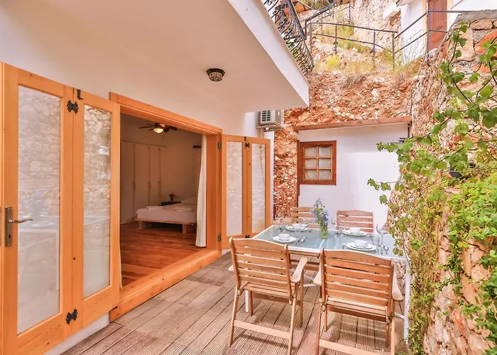 Kas Yoga House Hotel