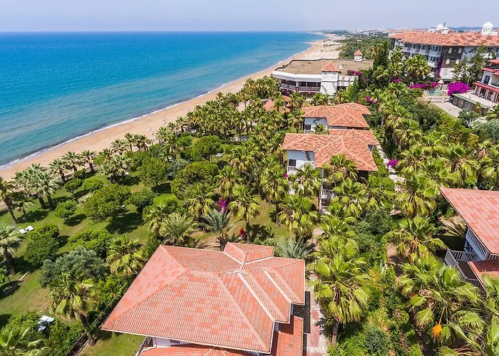 Side hotels near Antalya Discovery Park