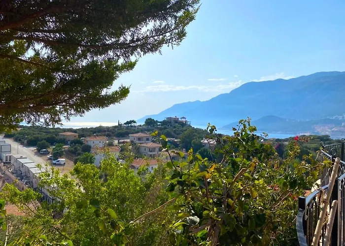 Monixhomes-Villa Fulya Magnificent 3 Bedroom Villa Kas