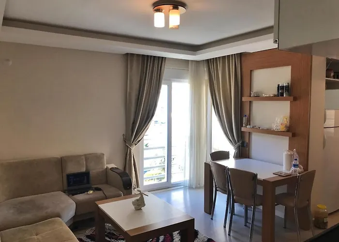 30 Minutes' Walk To The Beach, Pool And Mountain View Residence, Antalya, Konyaalti