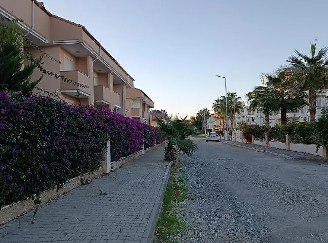 Side / Manavgat Esyali Daire Apartment