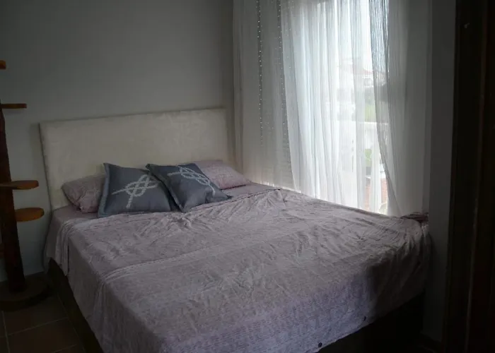 Ugur Evleri Apartment Side