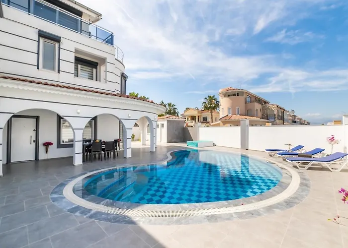 Pet friendly Magnificently Designed Villa For 8 People In Serik, Belek - Awz 165