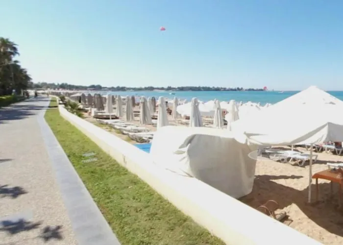 Pet friendly Antalya Side Beach House