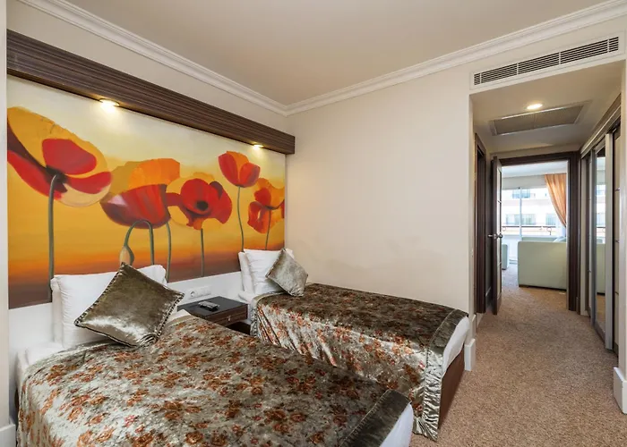 Crystal De Luxe Comfort Collection Kemer