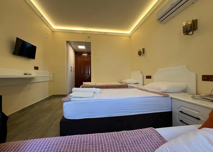 Kemer hotels near Kemer Plaji