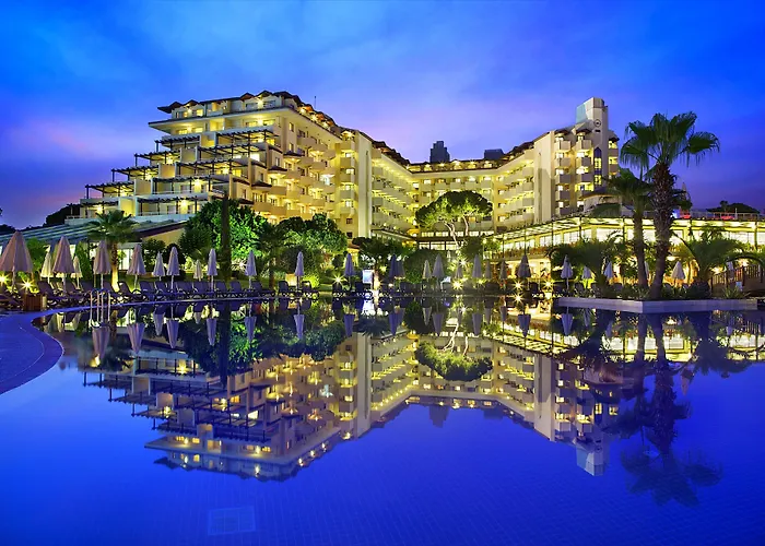 Bellis Deluxe Hotel & Heated For Winter Aqua Park Belek