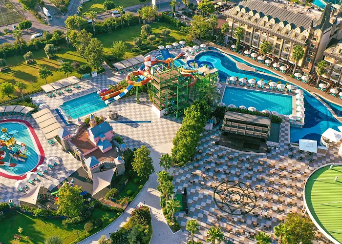 Crystal Prestige Pearl Collection Hotel Kemer