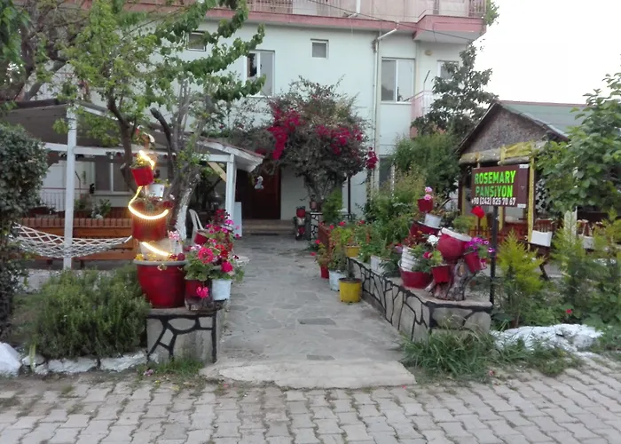 Rosemary Kuetle Pansiyon Cirali
