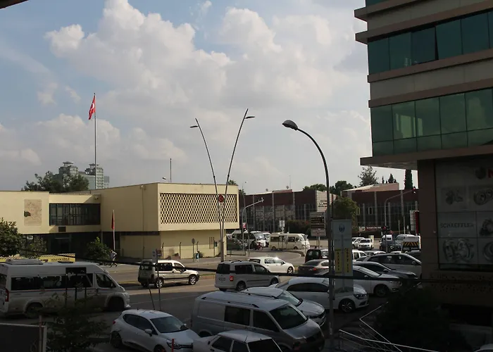 Asus Palmiye Otel Adana