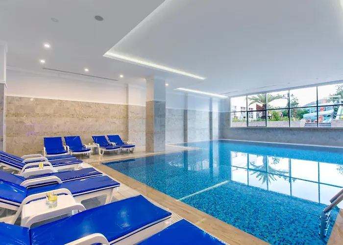 Kemer hotels near Folklorik Yoruk Parki