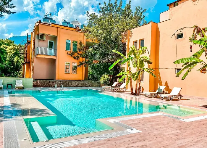 Gera Apart Flora Kemer